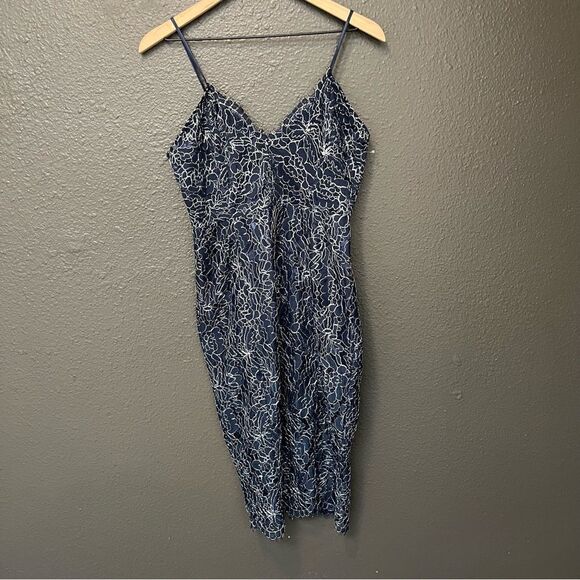 Chelsea28 Embroidered Lace Sheath Dress - Picture 7 of 15